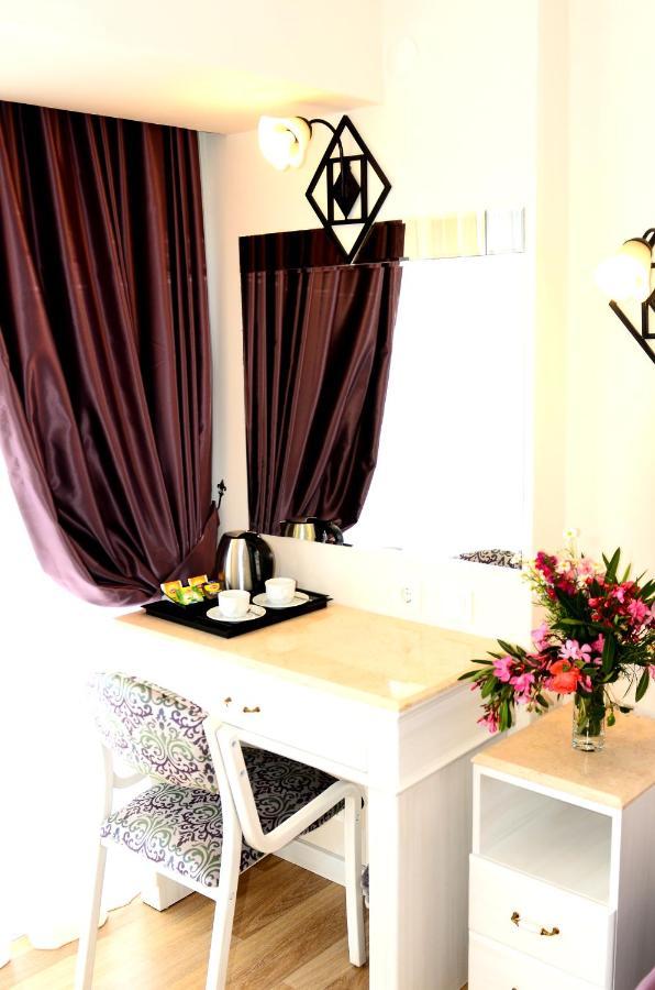 Hotel By Karaaslan Inn Kusadasi Luaran gambar