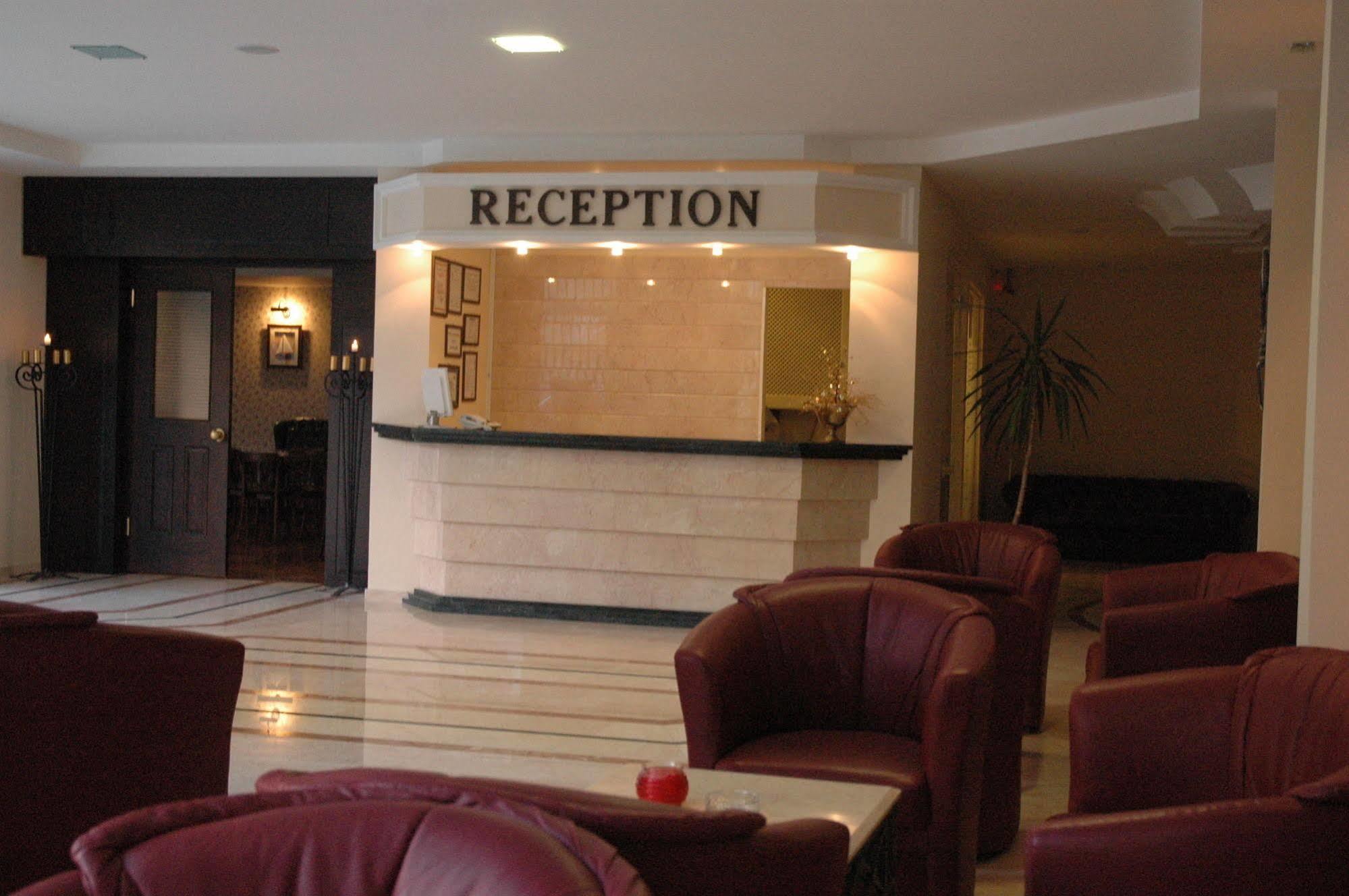 Hotel By Karaaslan Inn Kusadasi Luaran gambar