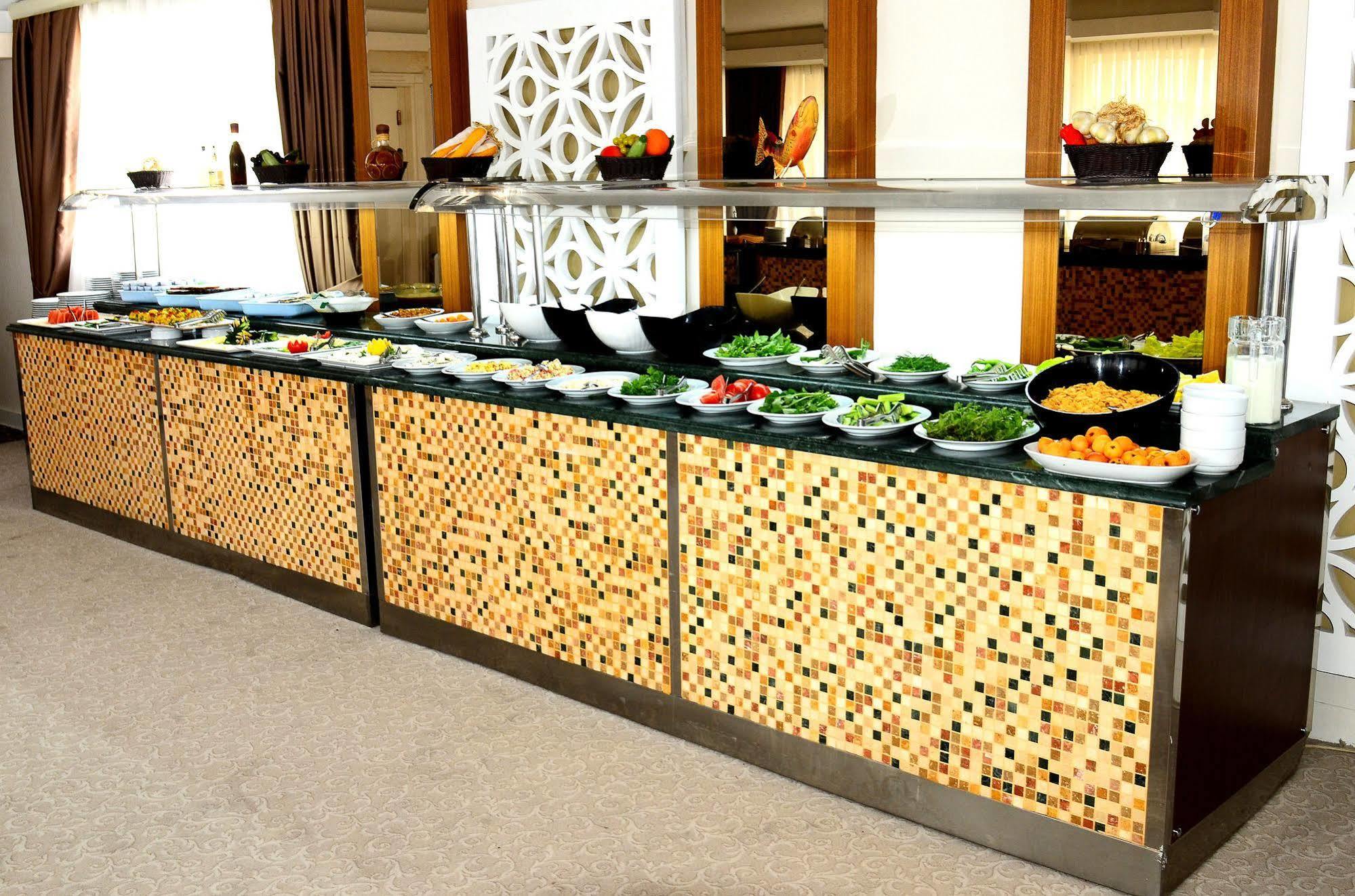 Hotel By Karaaslan Inn Kusadasi Luaran gambar